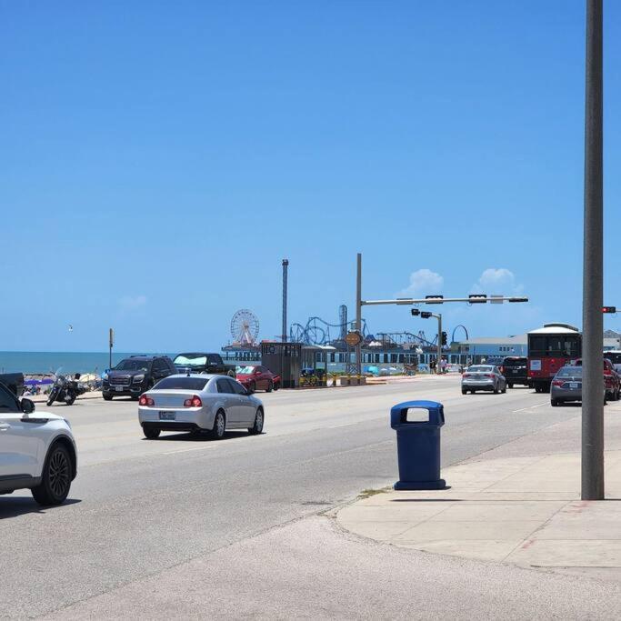 18Th Street - Galveston Seawall Close To Attractions! Remodeled! Villa Kültér fotó